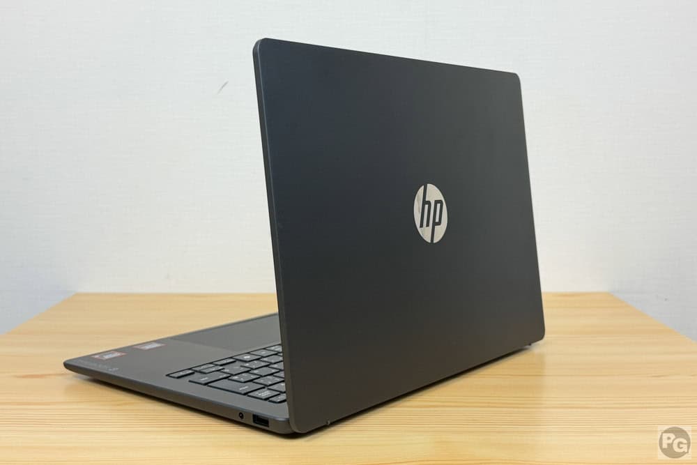 HP OmniBook 3 14-hy/hw 寸法幅315mm、奥行き226mm、厚さ14.8mm