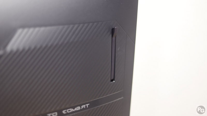 KTC 25M2 Pro ヘッドフォンをひっかけるホルダーがある