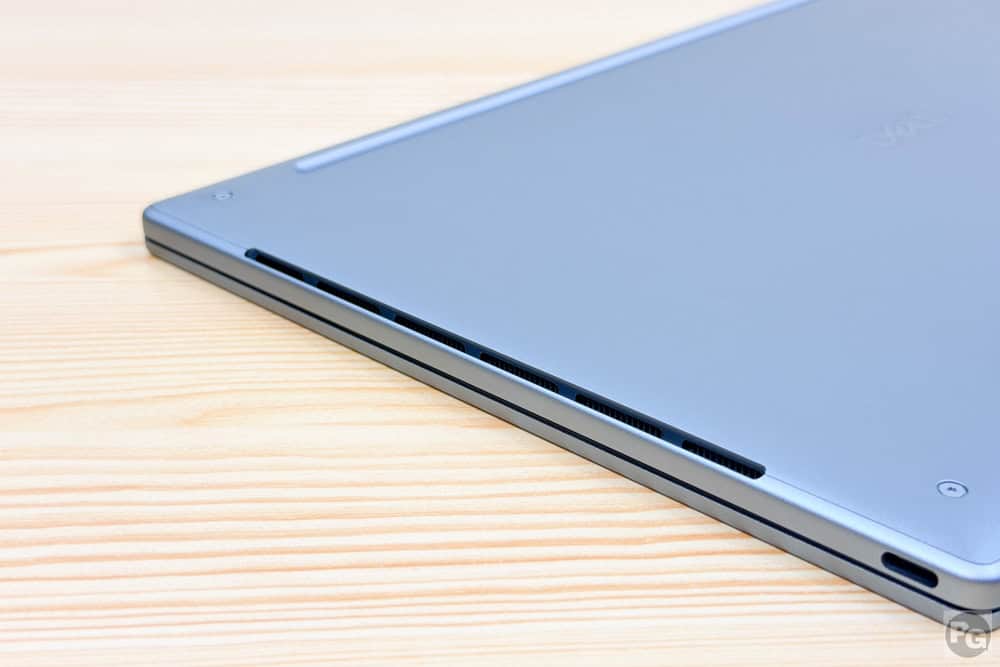DELL XPS 13 (DX13260) のクワッドスピーカー