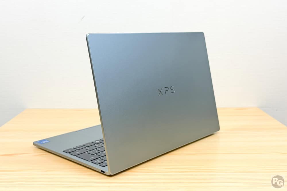 DELL XPS 13 (DX13260) のロゴがカワイイ