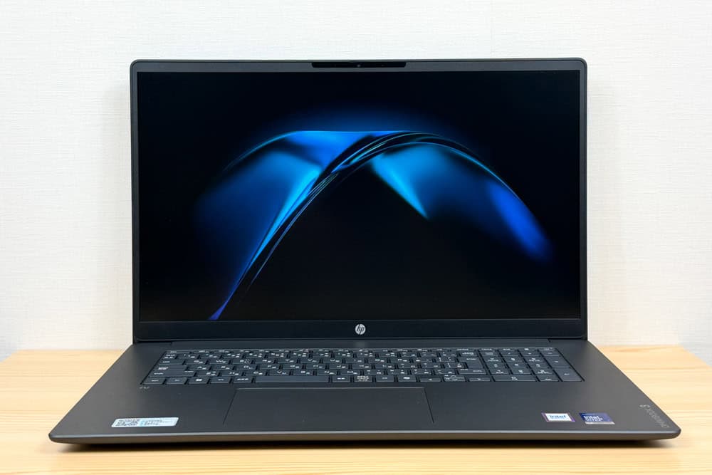 HP OmniBook 3 17-df 正面