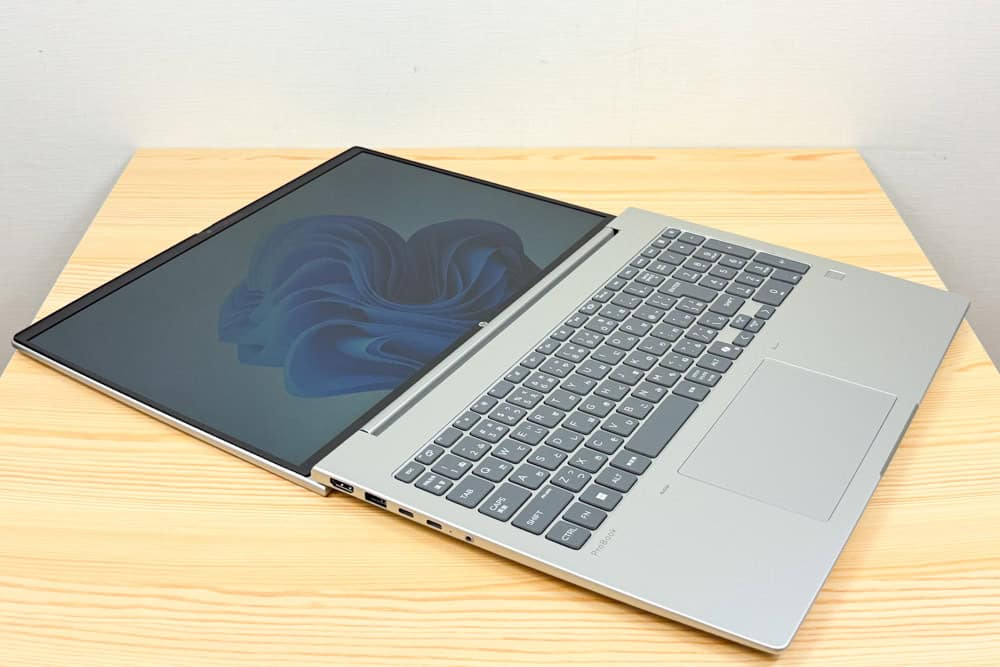 HP ProBook 4 G2a 16 AI PC 片手で開くディスプレイで180度開く