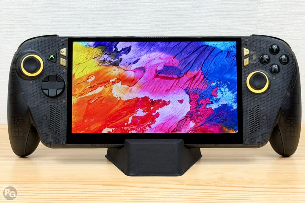 ROG XBOX Ally X20 (2026) OLEDディスプレイを採用しとても色鮮やか
