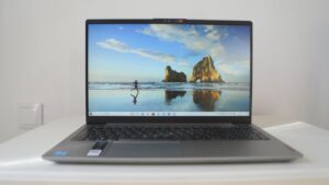 Lenovo IdeaPad Slim 550i(1415型)の実機レビュー・インテル11世代CPU搭載モデルが追加