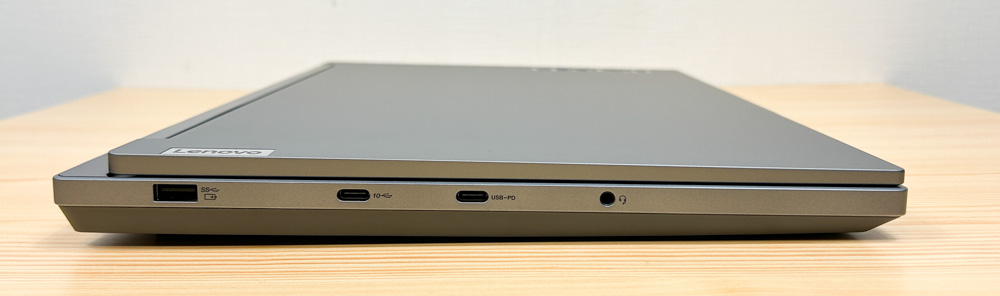Lenovo Legion 5i Gen 9 (16型 Intel)　左側面インターフェイス