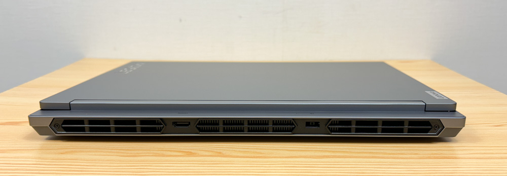 Lenovo Legion 5i Gen 9 (16型 Intel)　背面インターフェイス