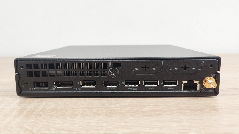 Lenovo ThinkCentre M75q Tiny Gen 5 Intel 背面インターフェイス