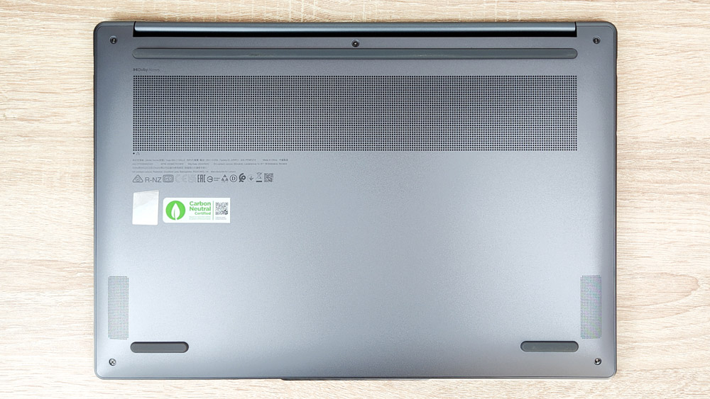 Lenovo Yoga Slim 7i Aura Edition Gen 9 底面カバー