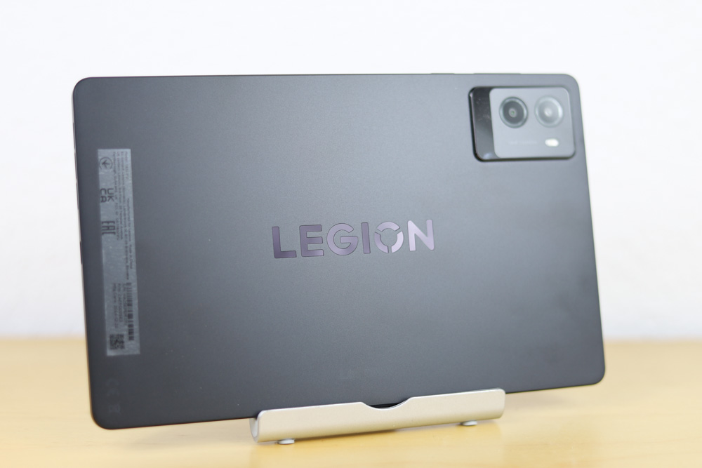 Lenovo Legion Tab (8.8”, 3) 背面