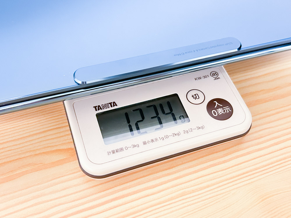 Lenovo Yoga Slim 9i Gen 10(14型) 重さ計測