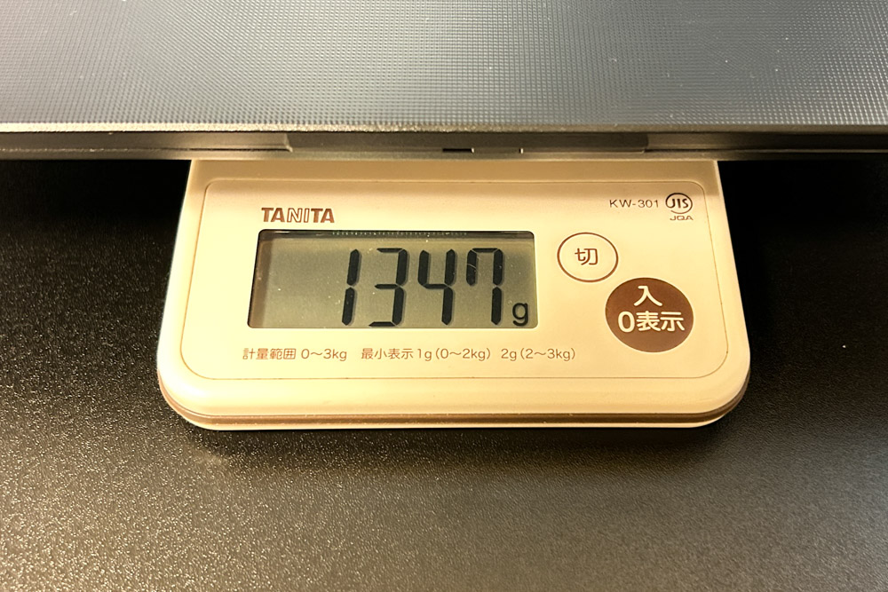 Lenovo V14 Gen 4 AMD 2025年モデル 重さ計測