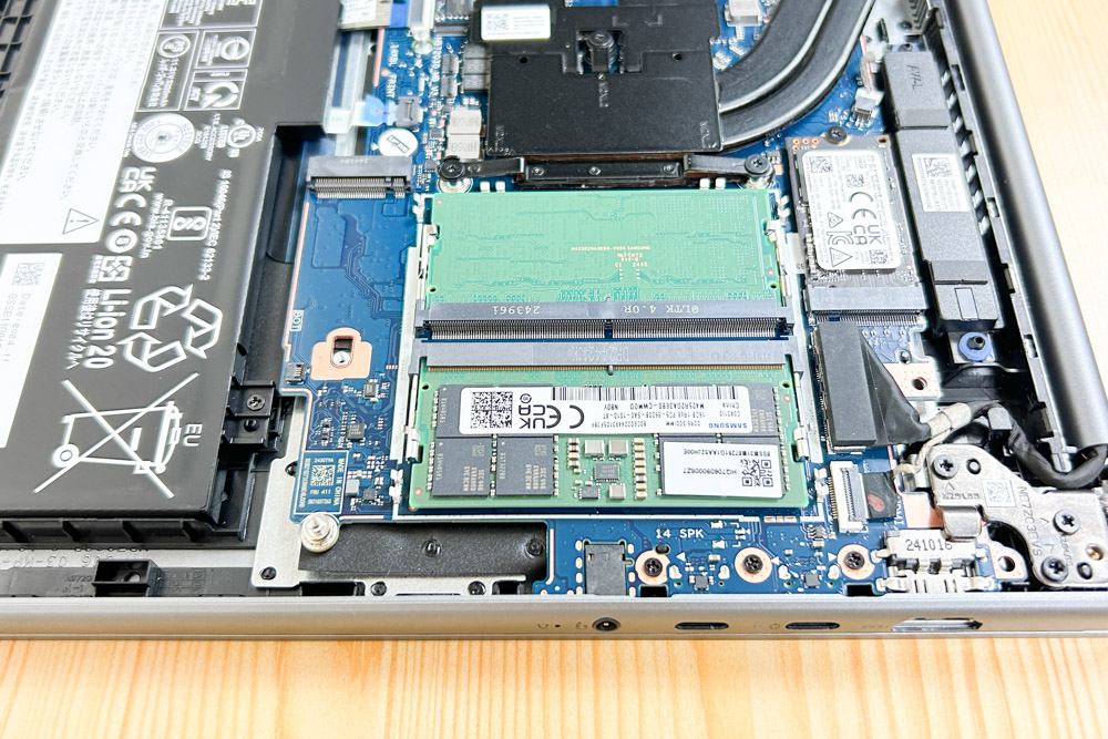Lenovo IdeaPad Slim 5 Gen 10(16型 AMD) メモリ増設