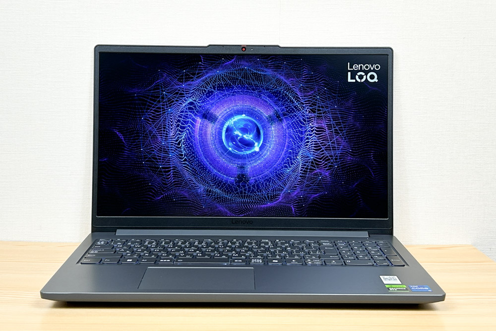 Lenovo LOQ Essential Gen 9 (15.6型 Intel) 正面