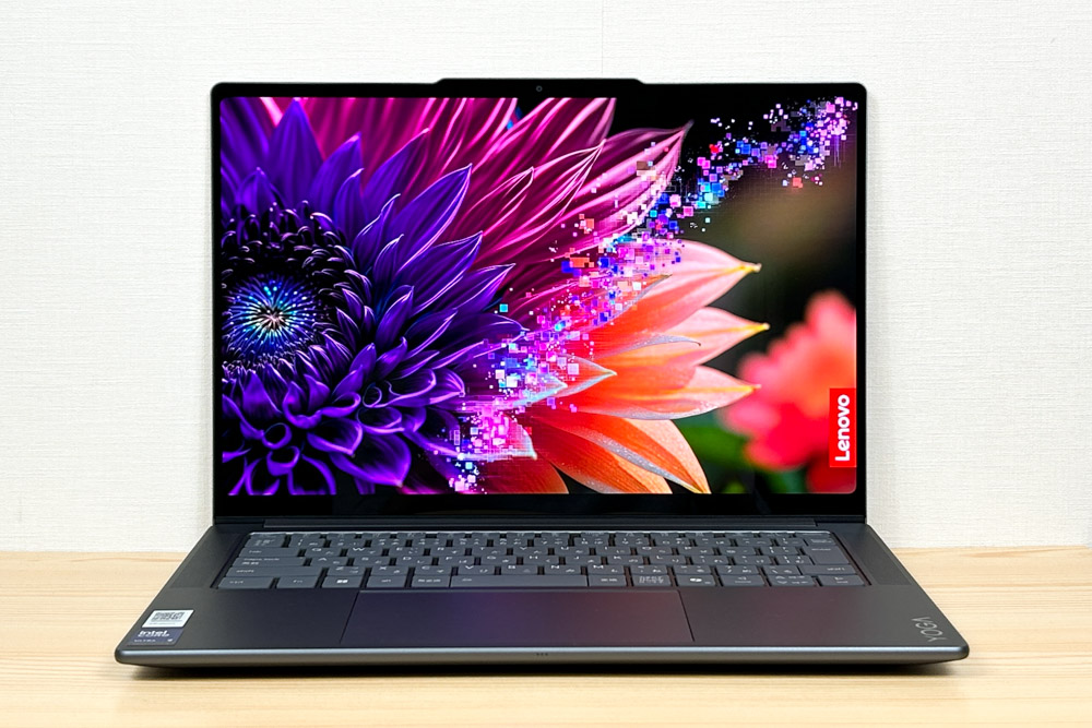 Lenovo Yoga Pro 7i Gen 10 Aura Edition(14型 Intel)　ディスプレイ