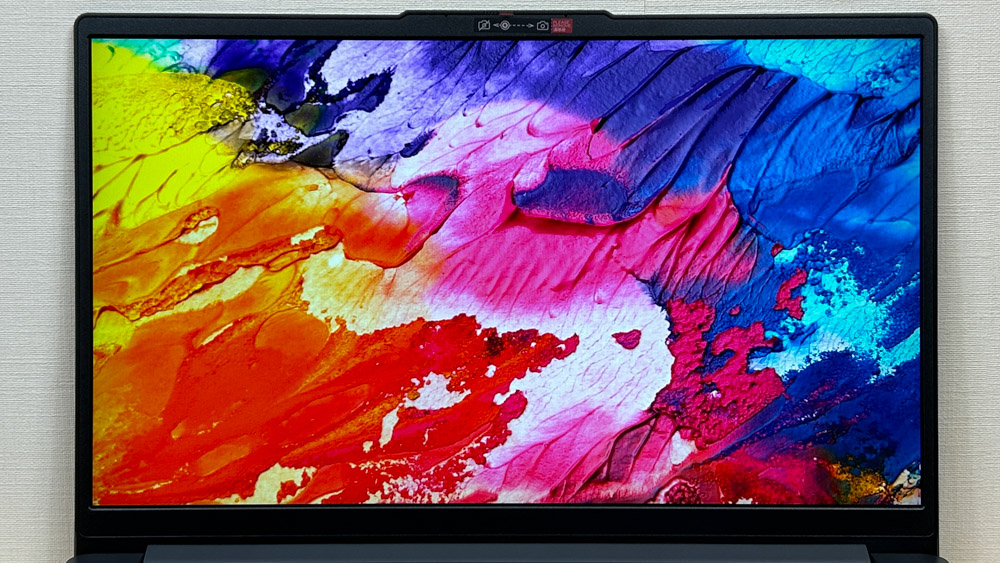 Lenovo LOQ Essential Gen 9 (15.6型 Intel) ディスプレイ　色域チェック