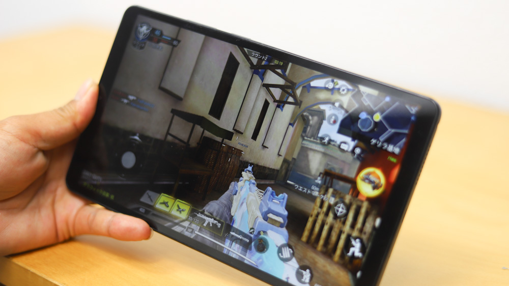 Lenovo Tab OneでCall of Dutyをやっているところ