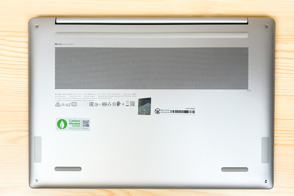 Lenovo Yoga Slim 7i Aura Edition Gen10(14型 Intel)　底面カバー