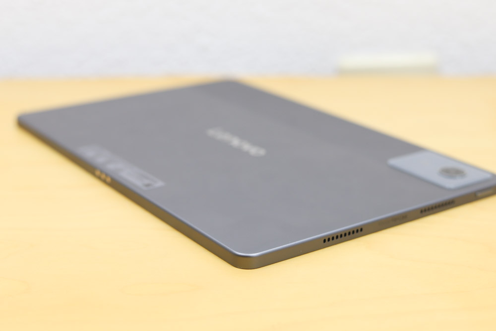 Lenovo Idea Tab 筐体