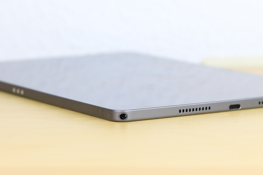 Lenovo Idea Tab 3.5ミリジャック