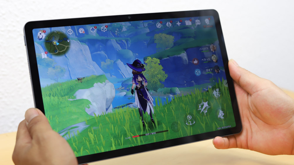 Lenovo Idea tabで原神をプレイ