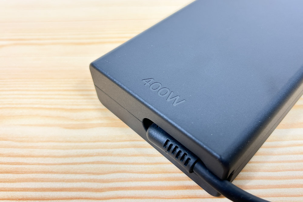 Lenovo Legion Pro 7i Gen 10(16型 Intel) 400Wアダプタ