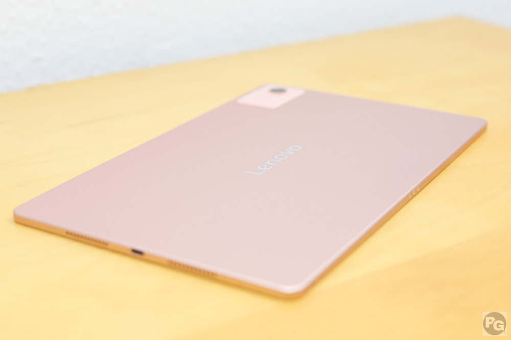 Lenovo Idea Tab Plusの筐体