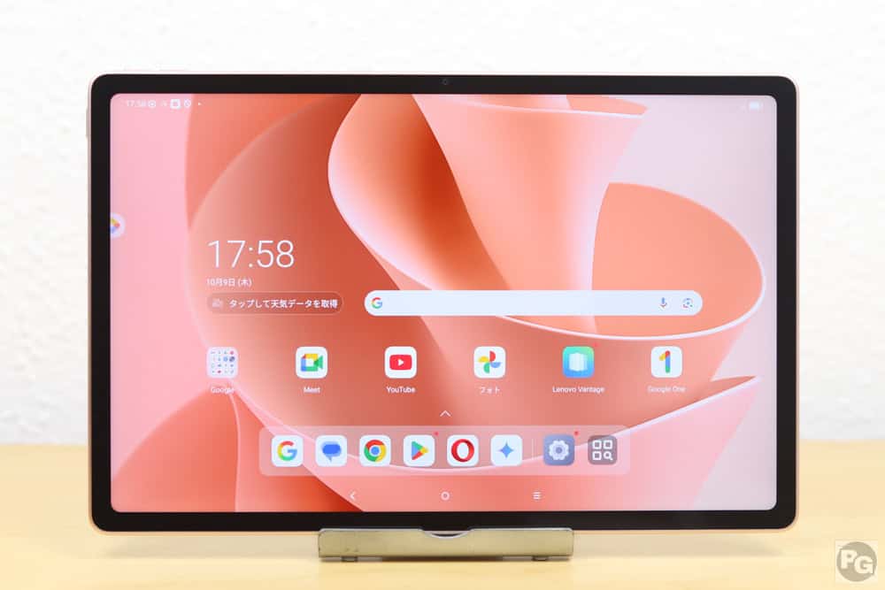 Lenovo Idea Tab Plus　正面