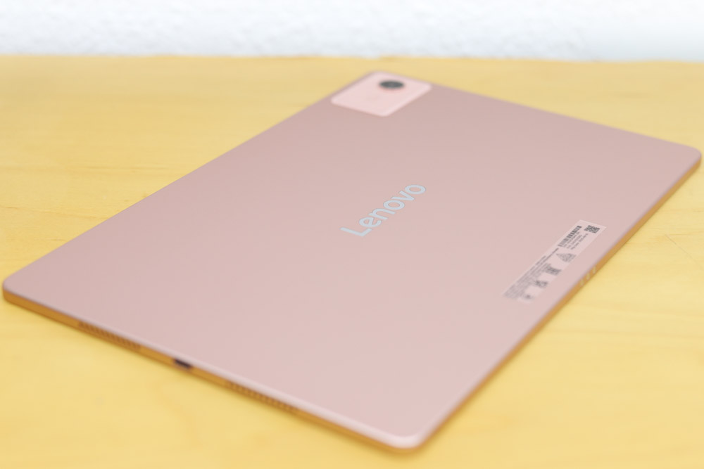 Lenovo Idea Tab Plus ボディ