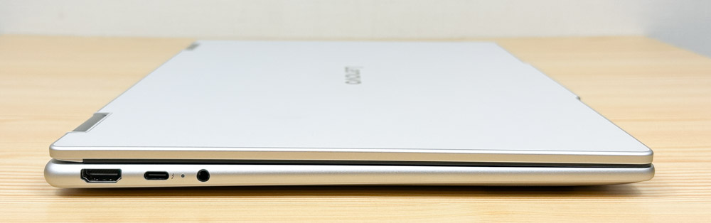 Lenovo Yoga 7i 2-in-1 Gen 10(14型 Intel)　左側面インターフェイス