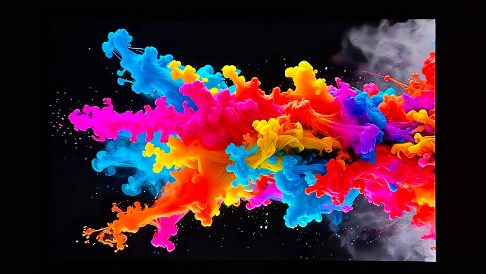 Lenovo Legion 5i Gen 10 ディスプレイ黒の描写をチェック