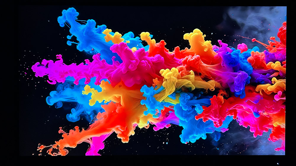 Legion 27Q-10 ディスプレイ　黒の描写をチェック