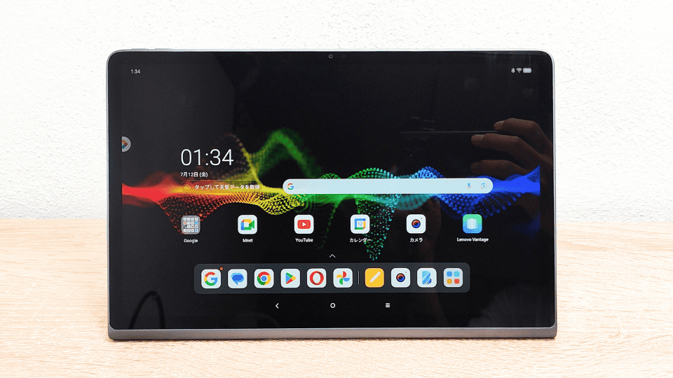 Lenovo Tab Plus 正面