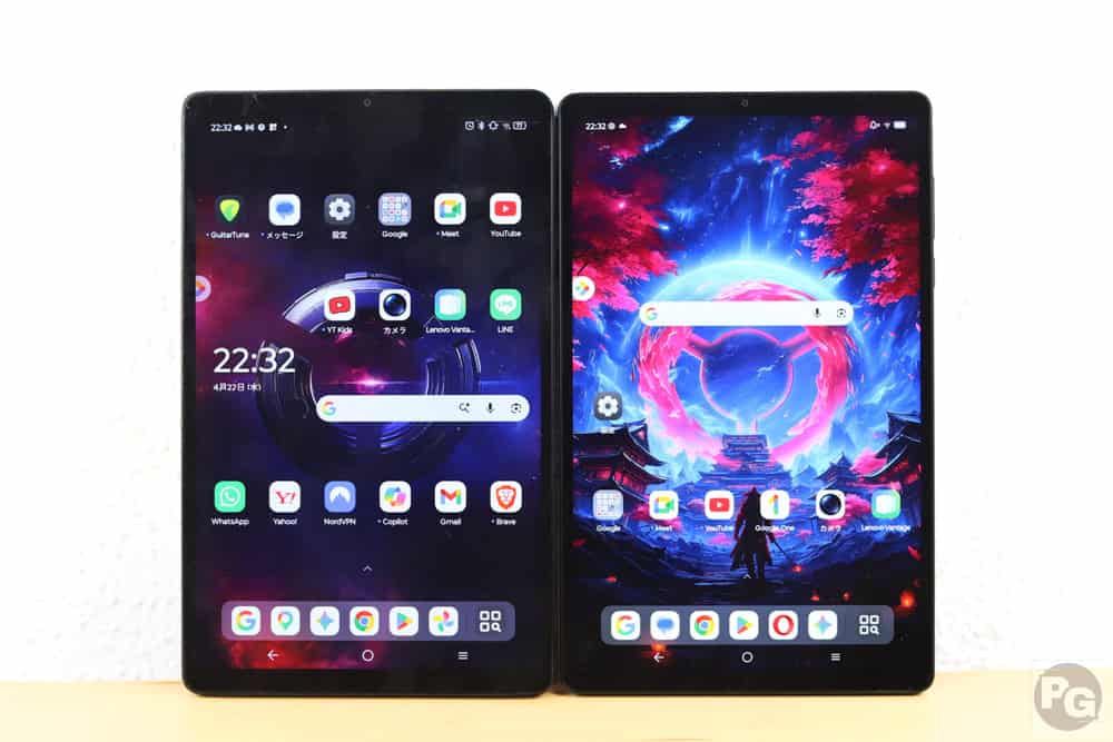 LEGION Tab (8.8”､5)とGen 3を並べて撮影。壁紙が違い、ディスプレイ品質も若干の差が見える