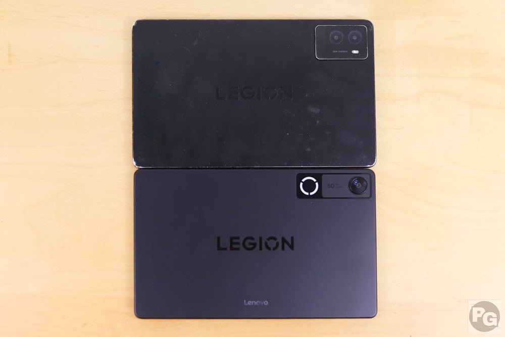 LEGION Tab (8.8”､5)とGen 3の背面。ボディの色とカメラが違うのがわかる