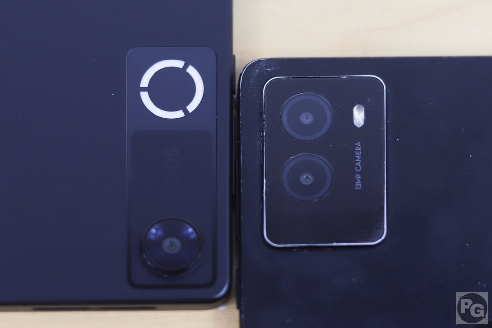 LEGION Tab (8.8”､5)とGen 3のリアカメラを並べて撮影。二眼から一眼に変わったのが見える