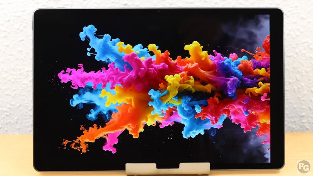 Lenovo Idea Tab Pro Gen 2に黒と鮮やかな色の画像を表示し、色再現性を確認