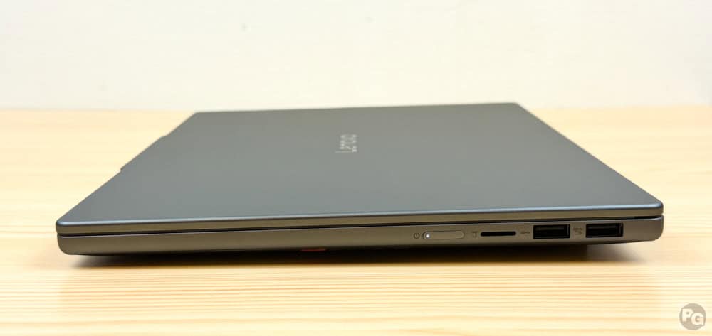 Lenovo IdeaPad Slim 5a Gen 11(14型 AMD)横から。最薄部は16.9ミリと平均よりも薄い
