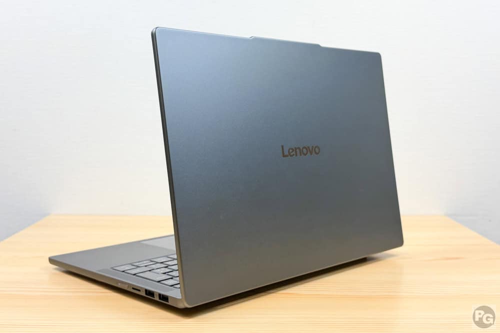 Lenovo IdeaPad Slim 5a Gen 11(14型 AMD)アルミニウム筐体で高級感がある