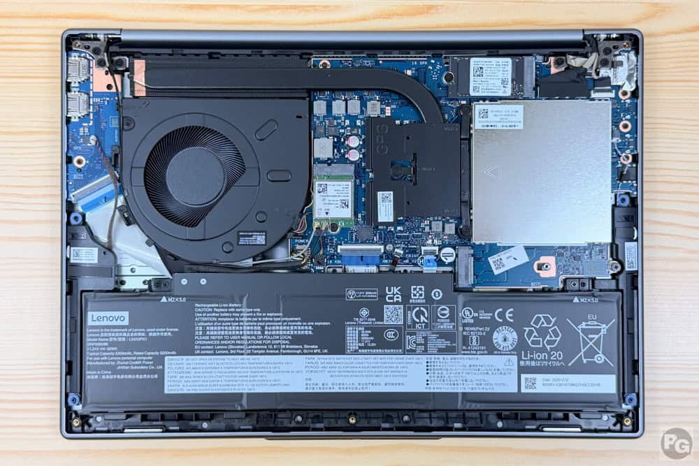 Lenovo IdeaPad Slim 5a Gen 11(14型 AMD)筐体内部