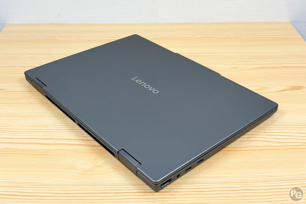 Lenovo IdeaPad 5i 2-in-1 Gen 11 (14型 Intel)寸法約 311.6mm x 224.9mm x 17.4mm