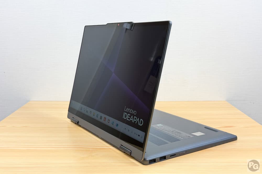 Lenovo IdeaPad 5i 2-in-1 Gen 11 (14型 Intel)　スタンドモード