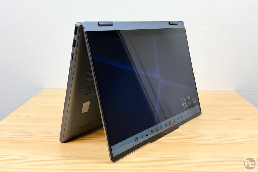 Lenovo IdeaPad 5i 2-in-1 Gen 11 (14型 Intel)　テントモード