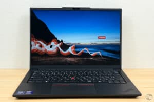Lenovo ThinkPad E14 Gen 7 ILL(14型 Intel)正面