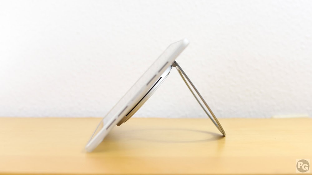 Lenovo Tab Plus Gen 2 スタンドの向き