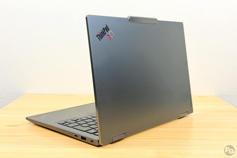 ThinkPad X1 2-in-1 Gen 11 Aura Edition (14型 Intel)　再生アルミニウムの素材を使用して、MIL-STD-810Hテストに耐えるように設計