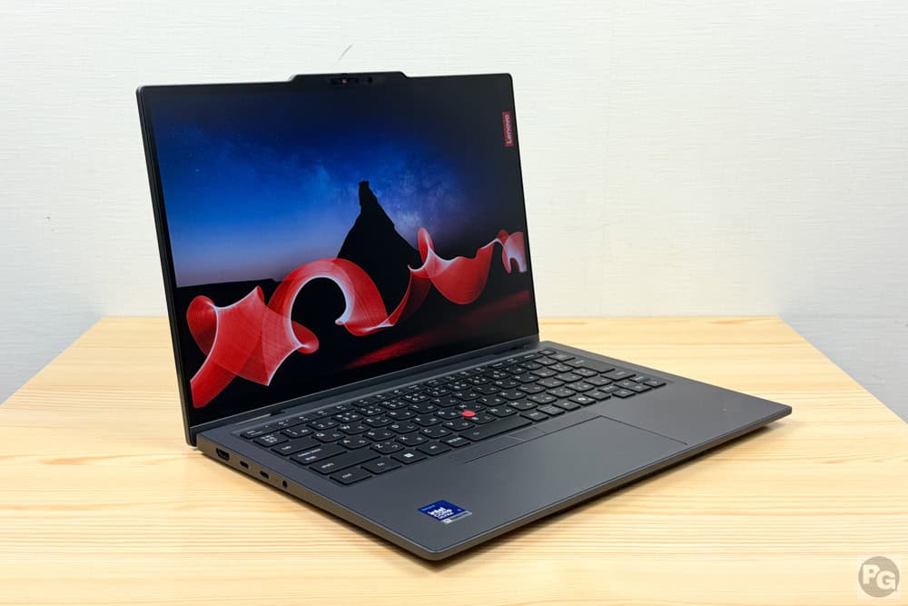 Carry ThinkPad X1 2-in-1 Gen 11 Aura Edition　片手でディスプレイを開けることはできない