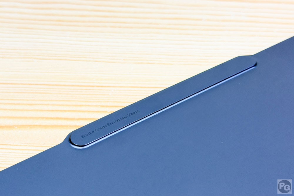 Lenovo Yoga Pro 7 Gen 11 (15.3型 AMD)　コミュニケーションバー