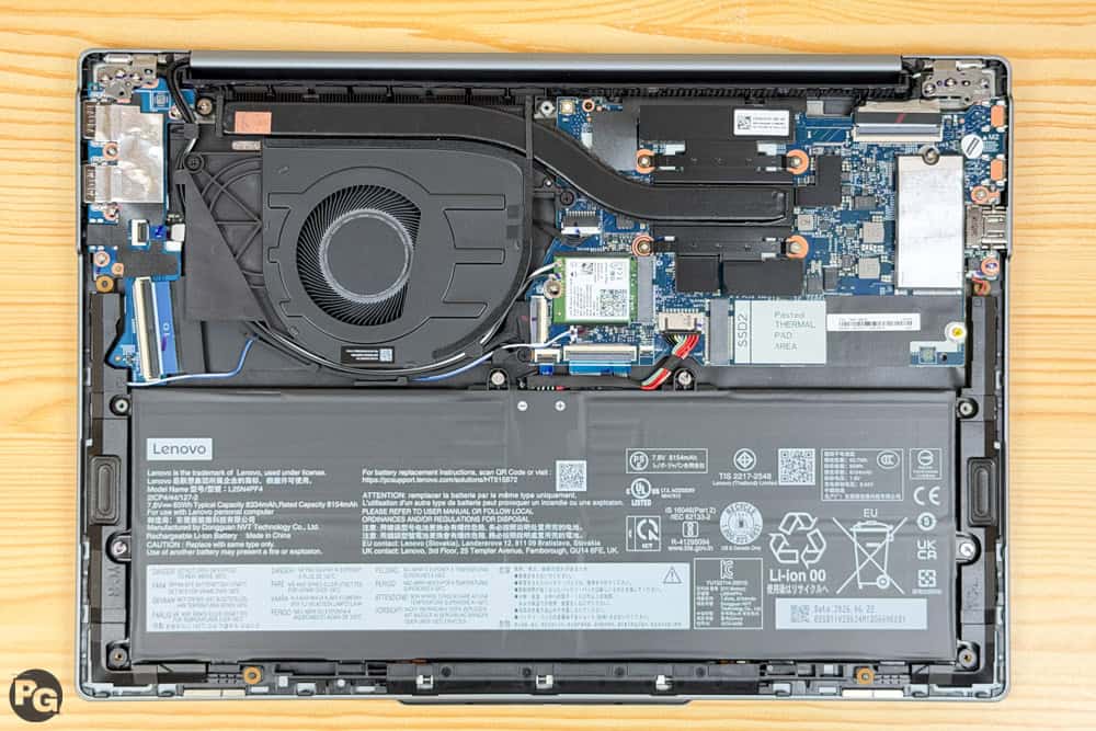 ThinkBook 14x (14型 Intel)　筐体内部
